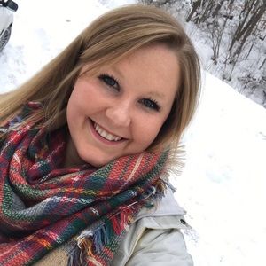 Meet your Posher, Kelly